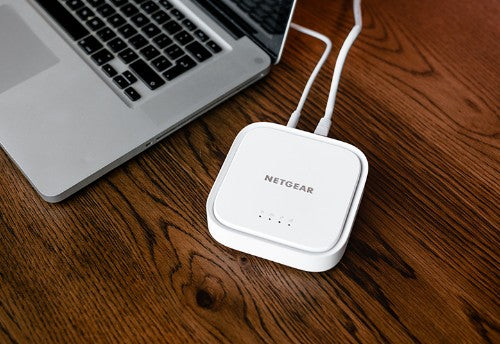 NETGEAR LM1200 Cellular network modem