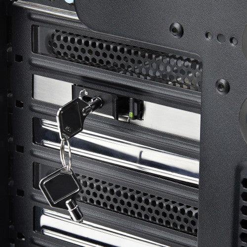 StarTech.com M.2 NVMe SSD to PCIe x4 Mobile Rack/Backplane with Removable Tray for PCI Express Expansion Slot, Tool-less Installation, PCIe 4.0/3.0 Hot-Swap Drive Bay, Key Lock - 2 Keys Included