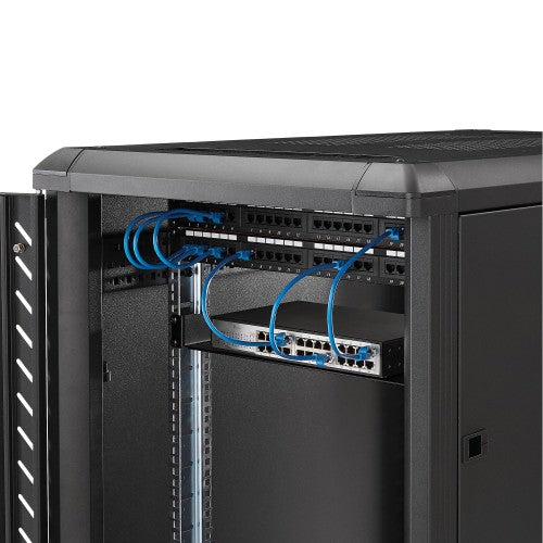 StarTech.com 1U Server Rack Shelf, Universal Rack Mount Cantilever Tray for 19" Network Equipment Rack/Cabinet, Heavy Duty Steel, Weight Capacity 33lb/15kg, 7in (18cm) Deep