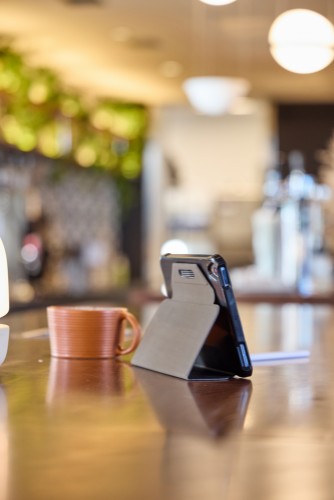 Case Logic SnapView CSIE2155 - Black 21.1 cm (8.3") Folio