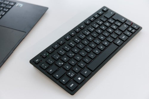 CHERRY KW 9200 MINI keyboard Universal USB + RF Wireless + Bluetooth QWERTY Nordic Black