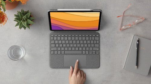 Logitech Combo Touch