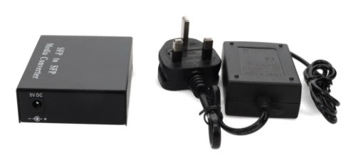 AddOn Networks ADD-GMC-2SFP-UK network media converter 1000 Mbit/s 1550 nm Multi-mode, Single-mode Black