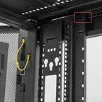 StarTech.com 25U Enterprise-Grade Server Rack Cabinet Kit, 19in Enclosed 4-Post Rack with Built-in Cable Management, 35in (89cm) Mounting Depth, 3307lb (1500kg) Capacity