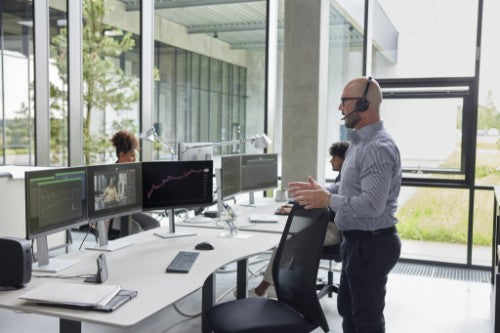 HP Elite t755 3 GHz Windows 10 IoT Enterprise 1.4 kg Black V2546