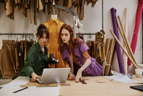 HP Elite c640 G3 Intel® Core™ i5 i5-1245U Chromebook 35.6 cm (14") Touchscreen Full HD 16 GB LPDDR4x-SDRAM 256 GB SSD Wi-Fi 6 (802.11ax) ChromeOS Silver