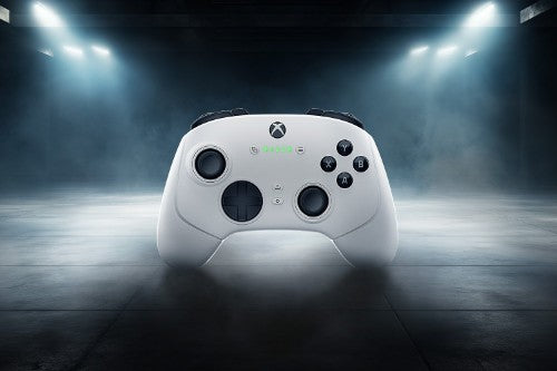 Razer Wolverine V3 Pro White USB Gamepad Analogue PC, Xbox Series S, Xbox Series X