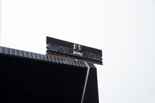 Kingston Technology FURY 32GB 5600MT/s DDR5 ECC Reg CL28 DIMM Renegade Pro EXPO