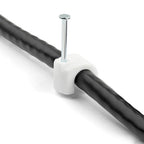 StarTech.com 100 Pack Large Cable Clips with Nail - Reusable - Nail-in Clamps - Wire Holding Clips - Ethernet Cord/AV/Coax Cable Fasteners - Brick/Drywall Mounting Cable Tacks - White - TAA