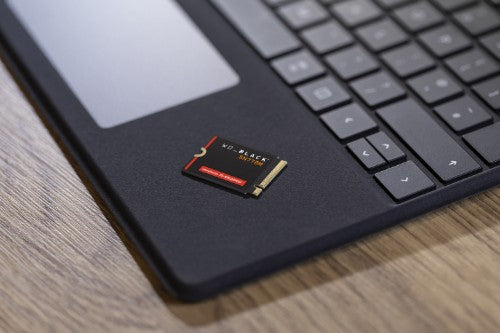 Western Digital Black WD_BLACK™ SN770M NVMe™ SSD POWERED BY SANDISK 2 TB