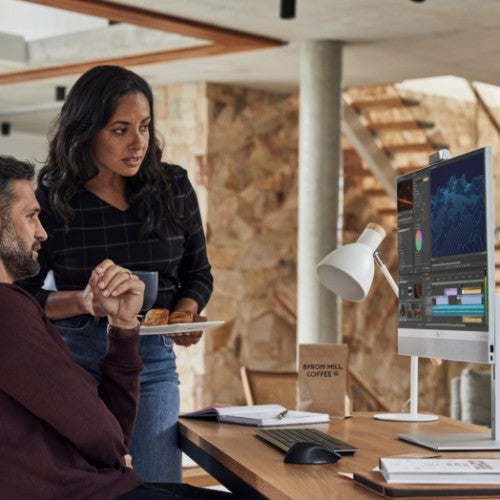 HP EliteOne 870 G9 Intel® Core™ i7 i7-14700 68.6 cm (27") 1920 x 1080 pixels All-in-One PC 16 GB DDR5-SDRAM 512 GB SSD Windows 11 Pro Wi-Fi 7 (802.11be) Silver