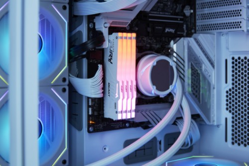 Kingston Technology FURY Beast 16GB 6000MT/s DDR5 CL36 DIMM White RGB EXPO