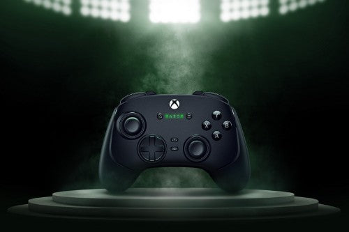 Razer Wolverine V3 Pro for PC Black RF/USB Gamepad Analogue / Digital