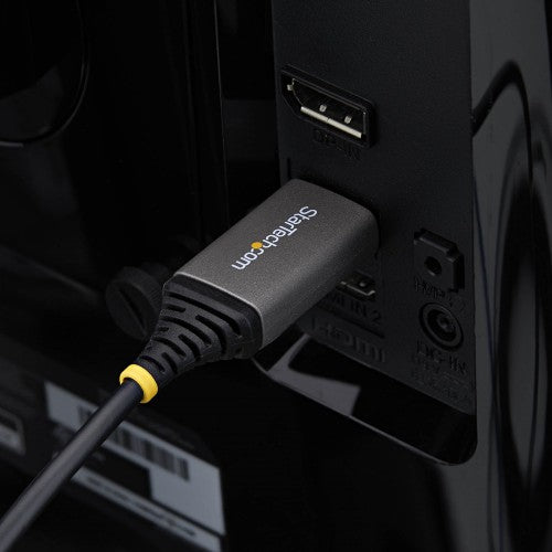 StarTech.com 8K-A-30M-HDMI-CABLE HDMI cable HDMI Type A (Standard) Black