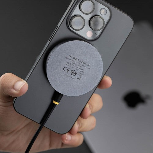 StarTech.com Qi2.2 Certified 25W Magnetic Wireless Charging Pad with 6.6ft (2m) USB-C Tethered Cable, MagSafe Compatible for iPhone 17/16 Pro/Pro Max, Black