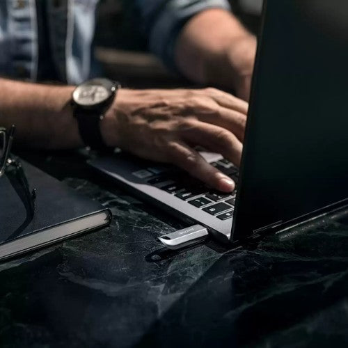 SanDisk SDCZ75-512G-G46 USB flash drive 512 GB USB Type-C 3.2 Gen 1 (3.1 Gen 1) Silver