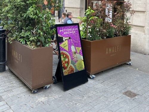 Allsee Technologies HOAB43HD8 Signage Display Digital A-board 109.2 cm (43") Wi-Fi 1500 cd/m² Black Built-in processor Android 7.1 24/7