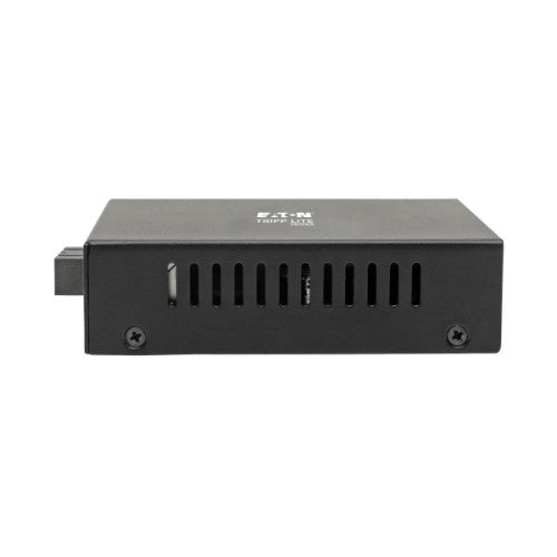 Tripp Lite N785-INT-PSCMM2 Gigabit Multimode Fiber to Ethernet Media Converter, POE+, International Power Cables, 10/100/1000 SC, 1310 nm, 2 km (1.2 mi.)