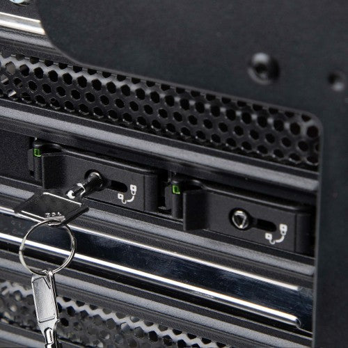 StarTech.com M.2 NVMe SSD Drive Tray for use in PCIe Expansion Product Series - Drive Tray for an Additional Hot Swappable Drive