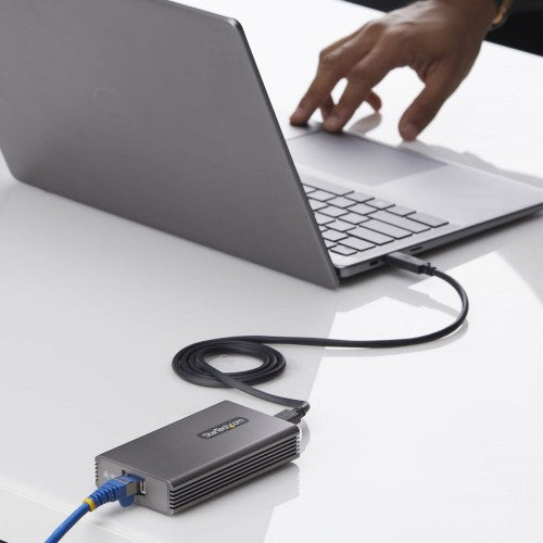 StarTech.com USB4 to Ethernet Adapter, 10GbE, Multi-Gigabit, Thunderbolt Compatible, 10GBASE-T/5G/2.5G NIC, 10G Ethernet Adapter, 0.5m USB4 Cable, Win/Mac, TAA