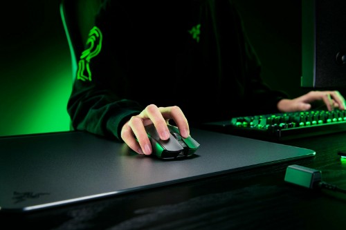 Razer Viper V3 Pro mouse Gaming Right-hand RF Wireless + USB Type-C Optical 35000 DPI