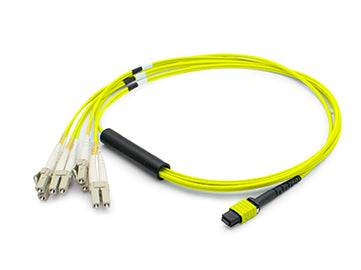 AddOn Networks ADD-MPO-4LC3M9SMF fibre optic cable 3 m MPO/MTP LC OS1 Yellow