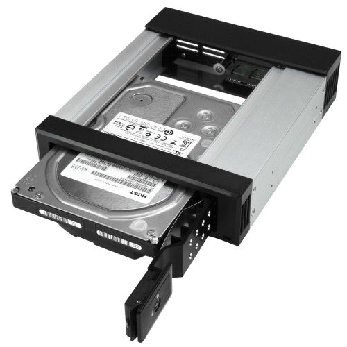 StarTech.com 5.25 to 3.5 Hard Drive Hot Swap Bay - For 3.5" SATA/SAS Drives - Trayless - Aluminum