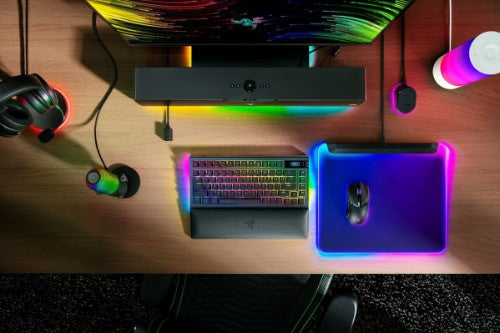 Razer BlackWidow V4 Pro keyboard Gaming USB + RF Wireless + Bluetooth QWERTY US International Black